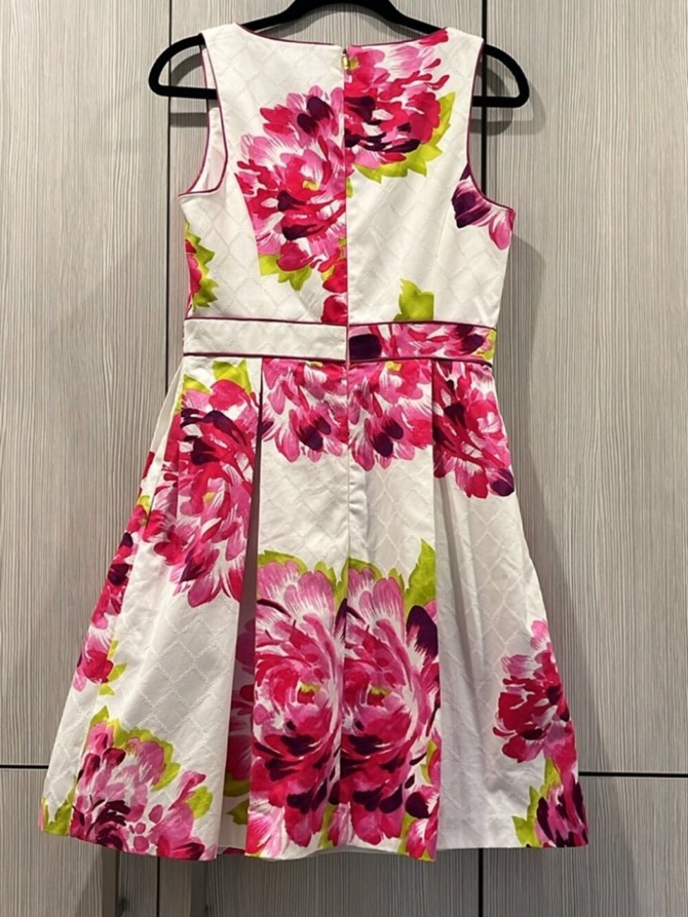 Trina Tuk | Fit & Flare Party Dress | White and Pink Floral | Size 4
